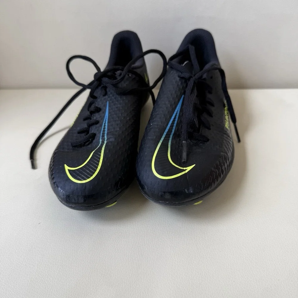 Nike Phantom GT/club FG/MG soccer Cleats Black Volt Blue Youth 3Y CK8476-090